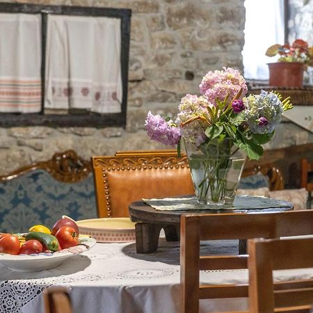 Bujtina Kodiket Guesthouse Берат Екстериор снимка